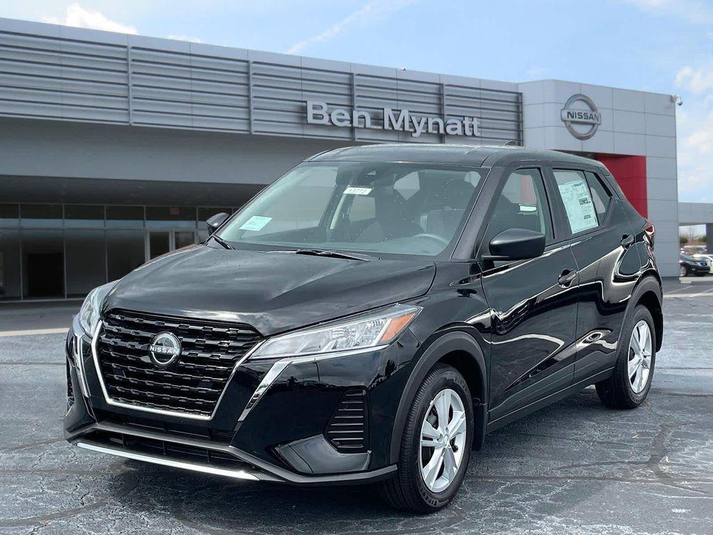 new 2025 Nissan Kicks car, priced at $23,228