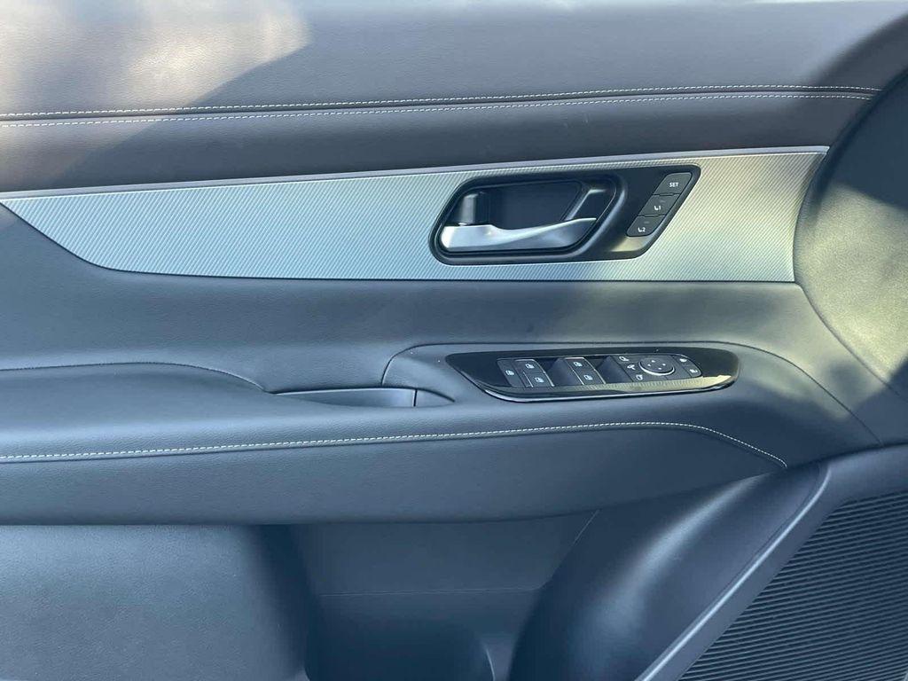 new 2025 Nissan Murano car, priced at $45,179