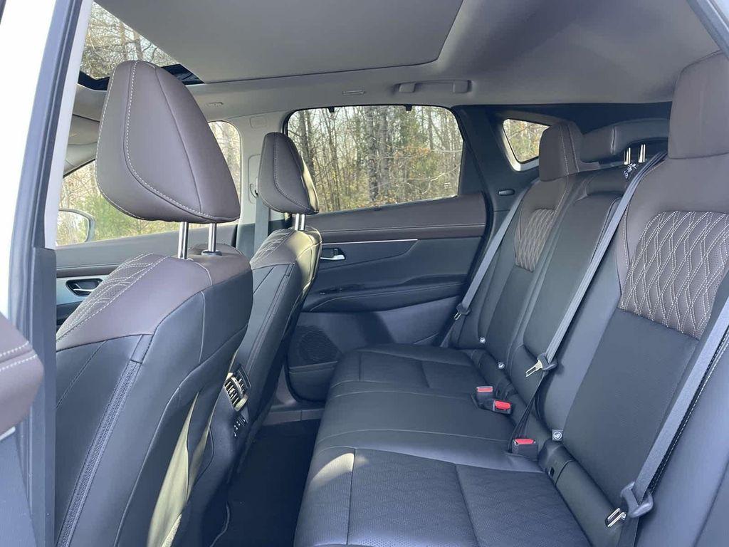 new 2025 Nissan Murano car, priced at $45,179