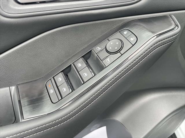 new 2025 Nissan Rogue car, priced at $32,226