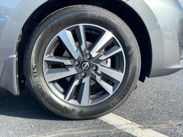 new 2025 Nissan Versa car, priced at $21,695
