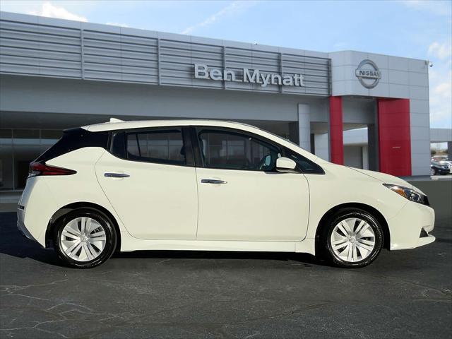 used 2023 Nissan Leaf car, priced at $17,397