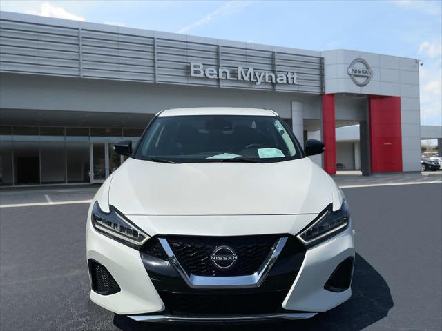 used 2023 Nissan Maxima car, priced at $24,976