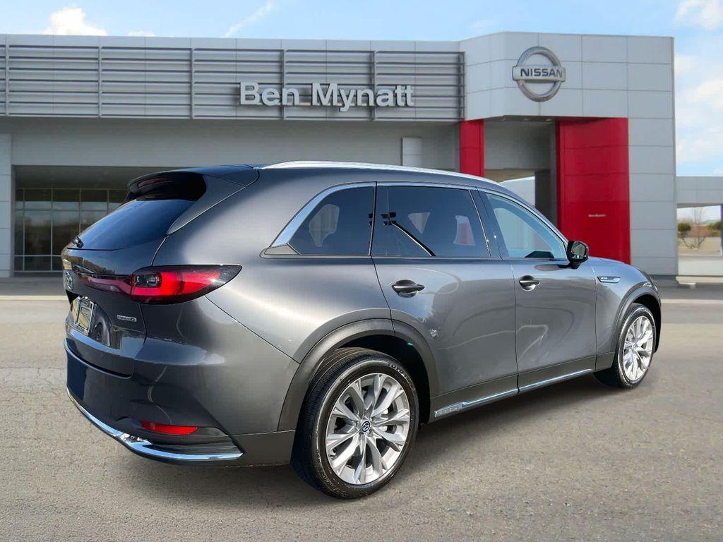 used 2025 Mazda CX-90 car, priced at $40,998