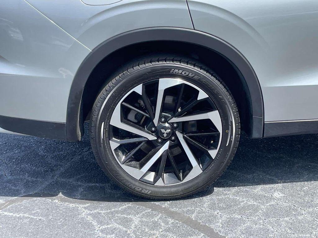used 2023 Mitsubishi Outlander car, priced at $22,963
