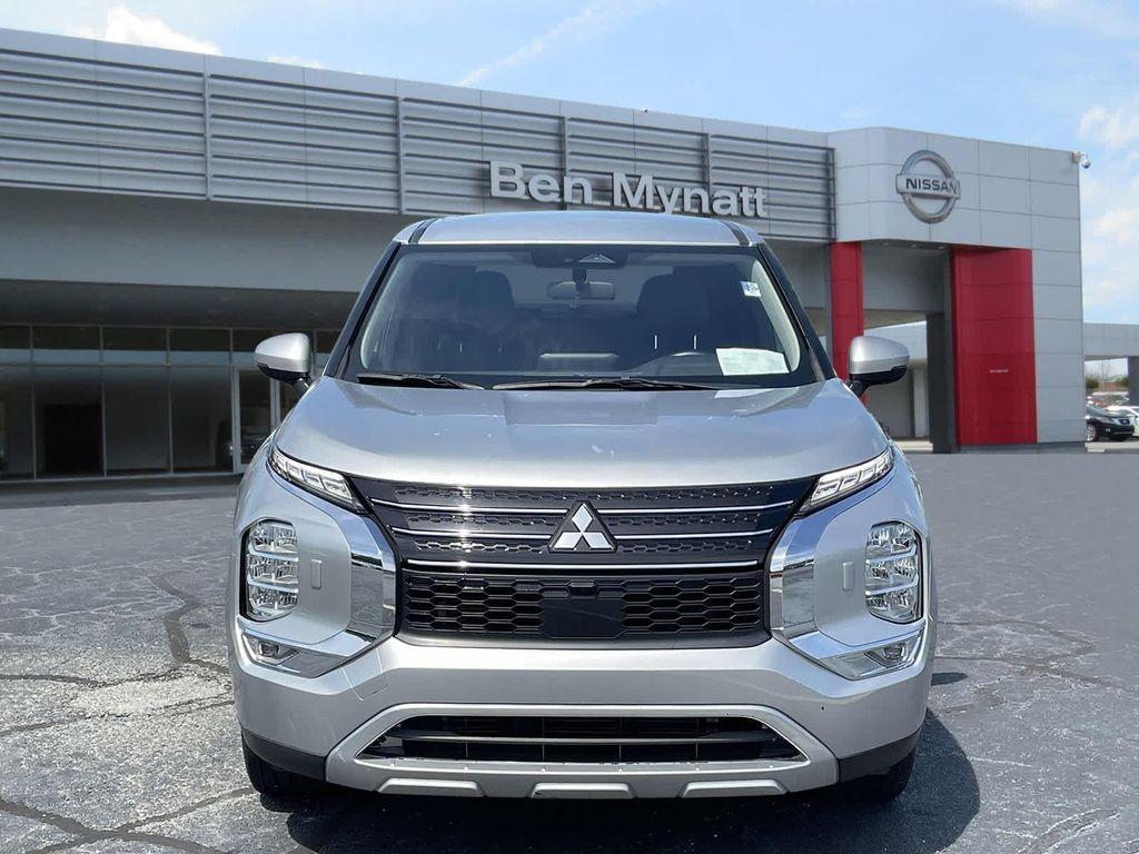 used 2023 Mitsubishi Outlander car, priced at $22,963