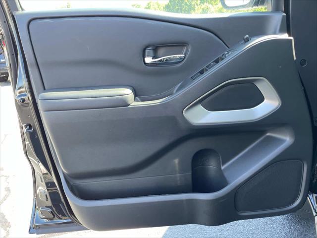 new 2025 Nissan Frontier car, priced at $40,896