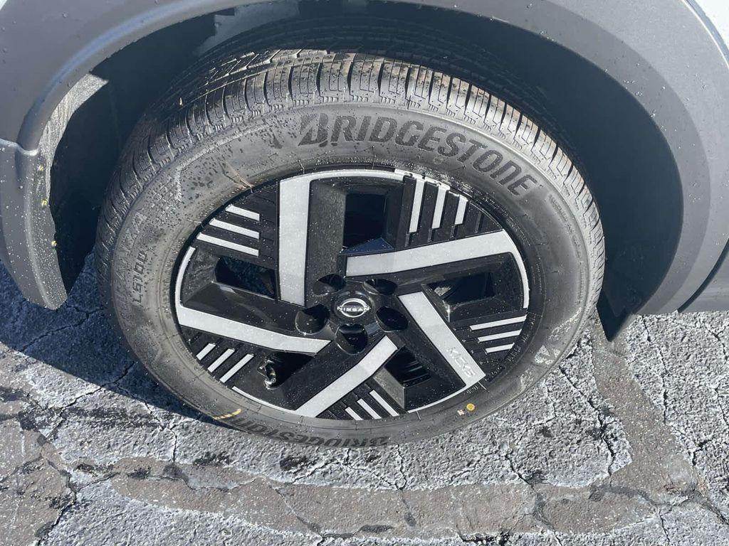 new 2026 Nissan Kicks car, priced at $25,709