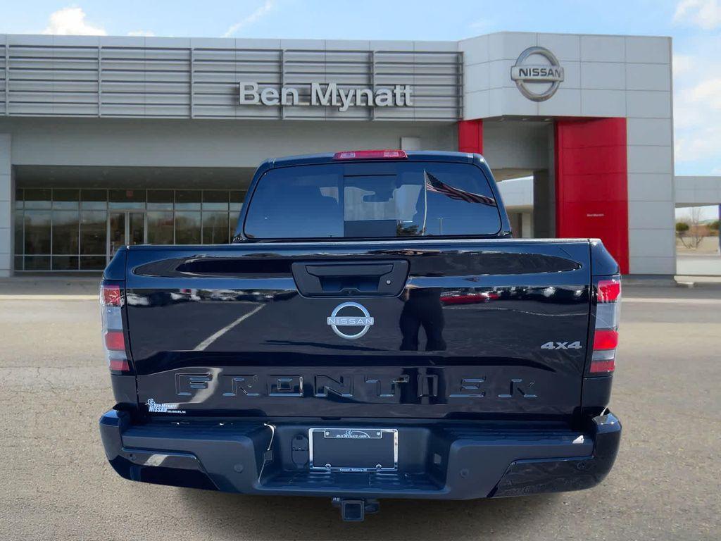 used 2025 Nissan Frontier car, priced at $39,986