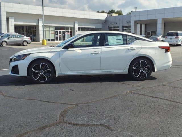 new 2025 Nissan Altima car, priced at $30,300