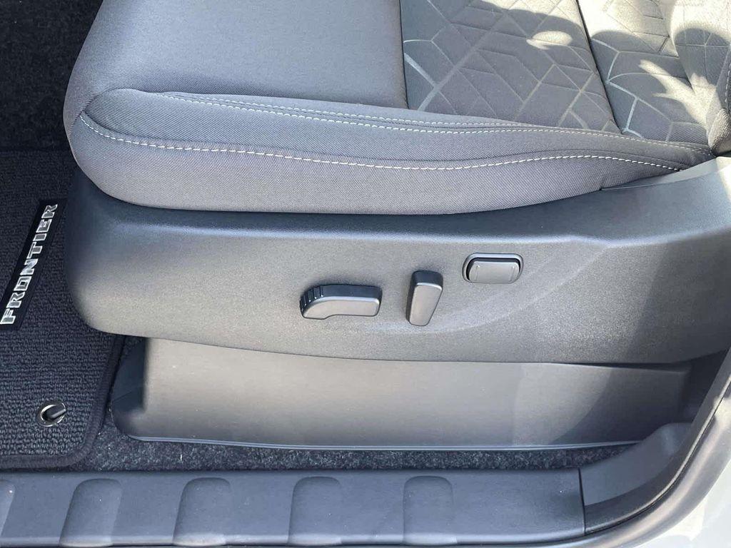 new 2025 Nissan Frontier car, priced at $33,980