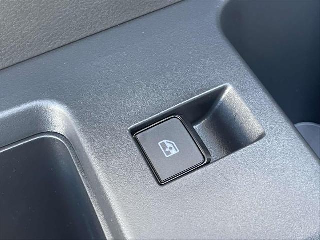 new 2025 Nissan Pathfinder car, priced at $43,710