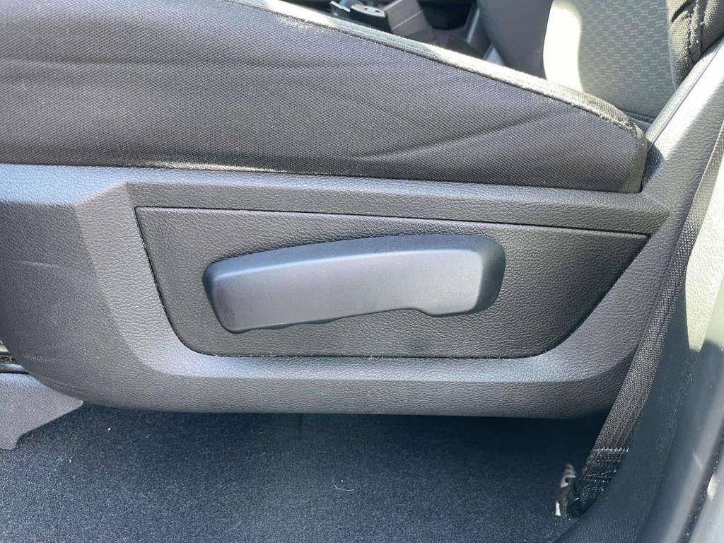 used 2019 Ram 1500 Classic car, priced at $28,796