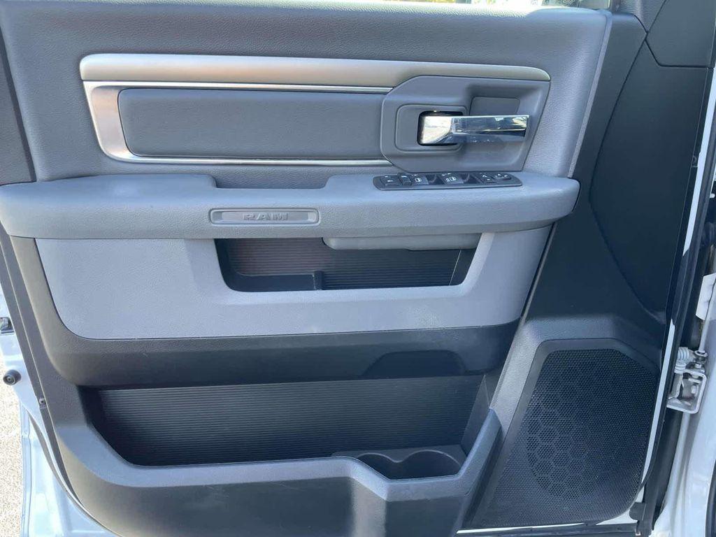 used 2019 Ram 1500 Classic car, priced at $28,796