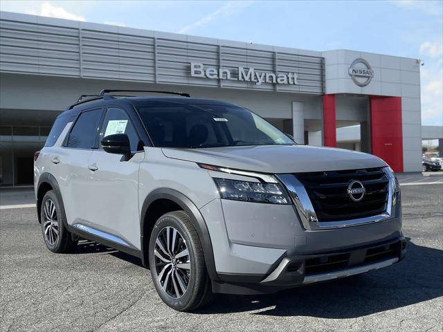 new 2025 Nissan Pathfinder car, priced at $49,458