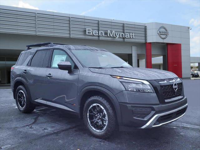 new 2025 Nissan Pathfinder car, priced at $44,590