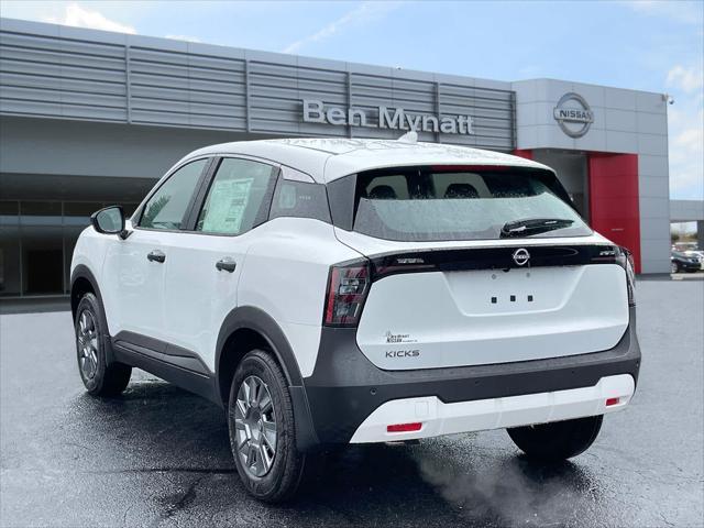 new 2025 Nissan Kicks car, priced at $23,186