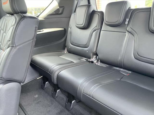 new 2025 Nissan Armada car, priced at $76,160