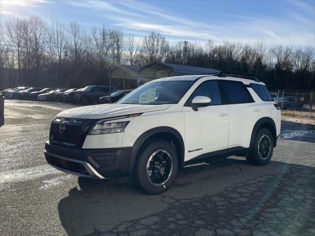 new 2025 Nissan Pathfinder car, priced at $44,590