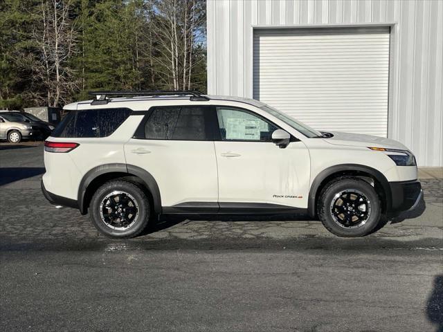 new 2025 Nissan Pathfinder car, priced at $44,590