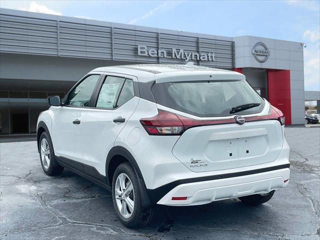 new 2025 Nissan Kicks car, priced at $23,850