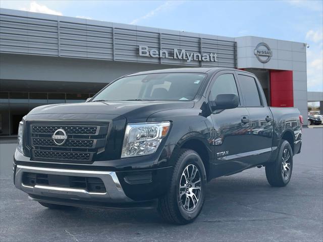 used 2024 Nissan Titan car, priced at $36,997