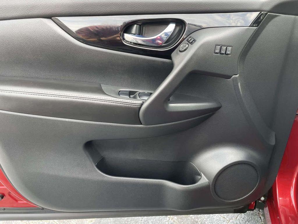 used 2022 Nissan Rogue Sport car, priced at $23,997