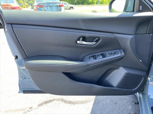 new 2025 Nissan Sentra car, priced at $24,704