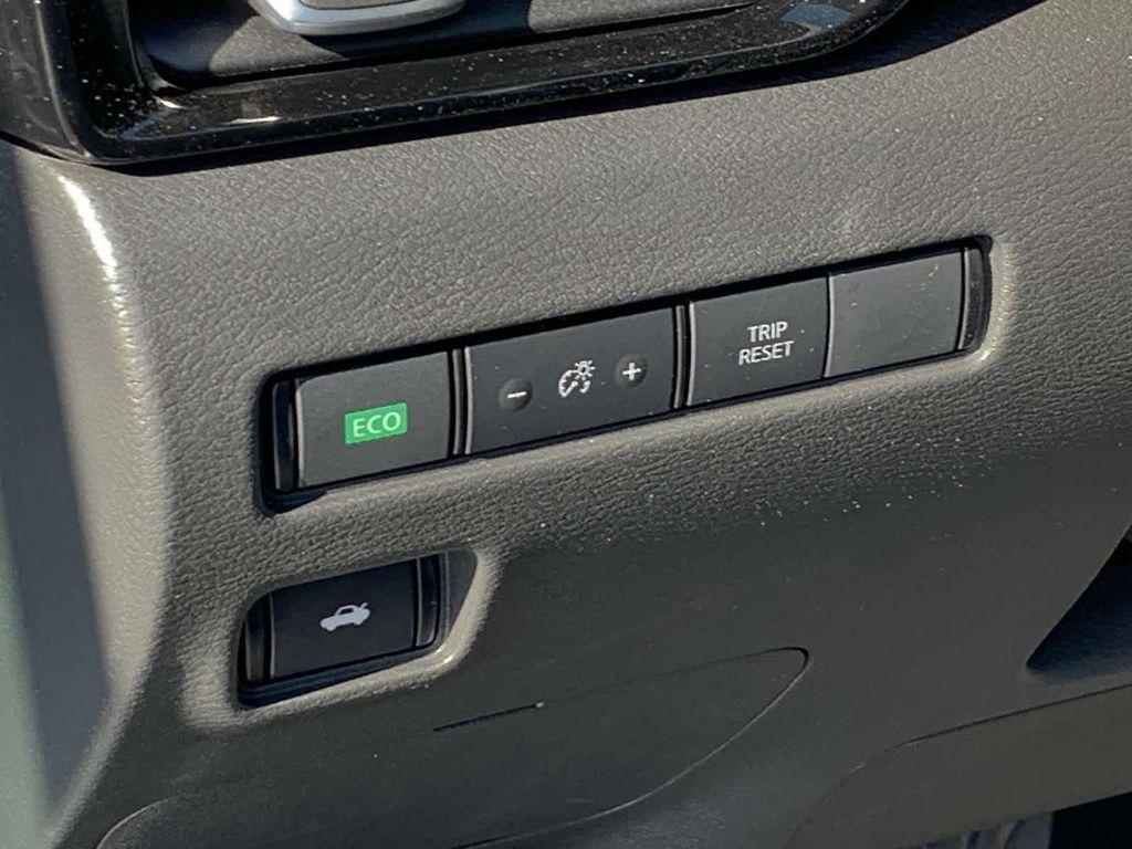new 2025 Nissan Sentra car, priced at $26,930
