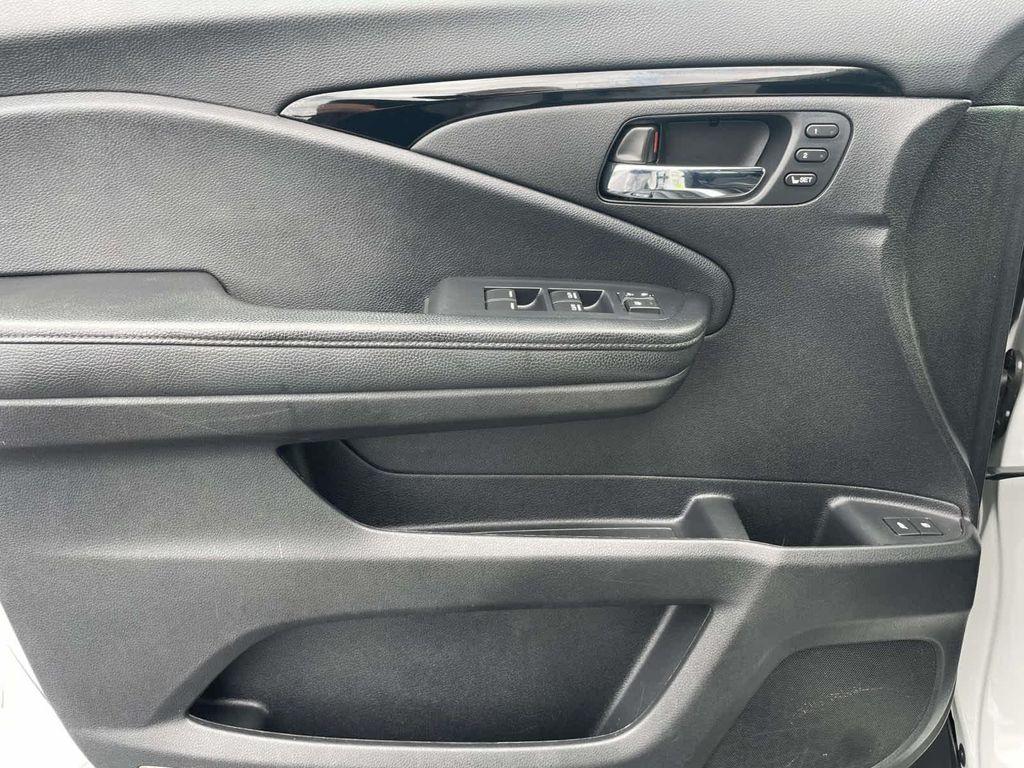 used 2020 Honda Passport car, priced at $26,799