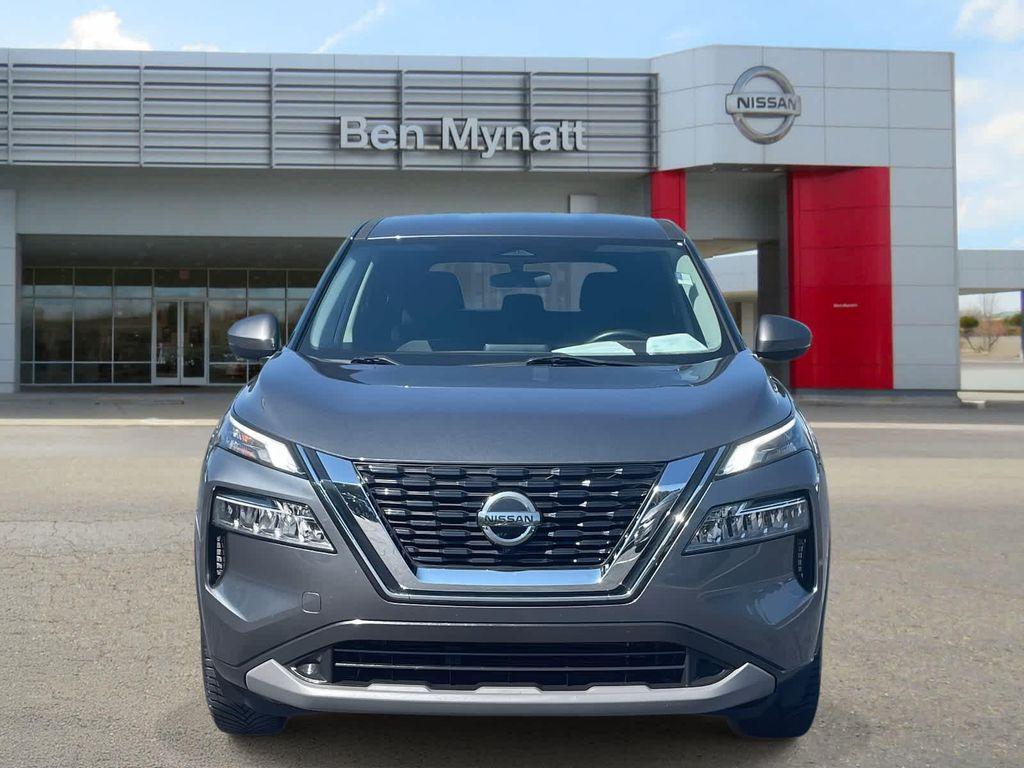 used 2021 Nissan Rogue car, priced at $22,988