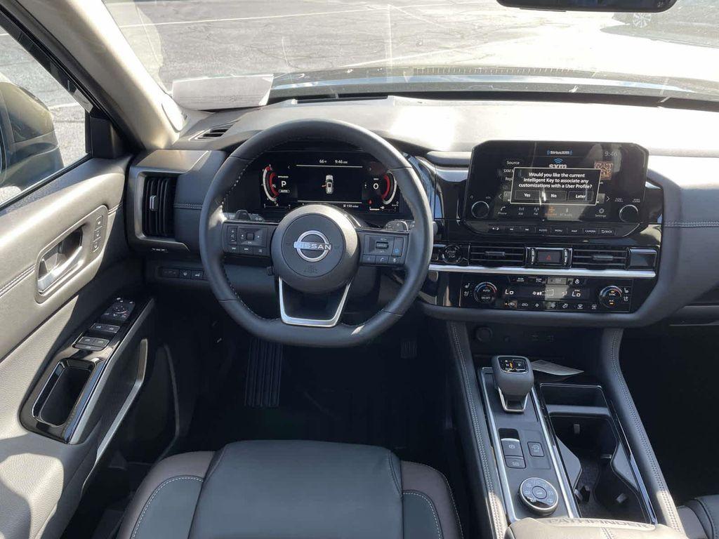 new 2025 Nissan Pathfinder car, priced at $45,662