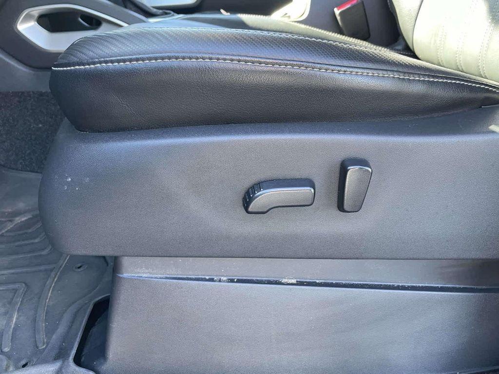 used 2022 Nissan Frontier car, priced at $24,998