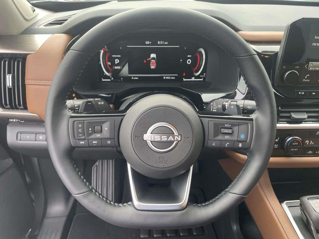 new 2025 Nissan Pathfinder car, priced at $46,553