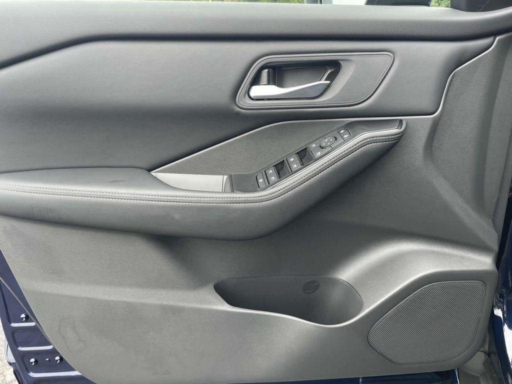 new 2026 Nissan Rogue car, priced at $29,443