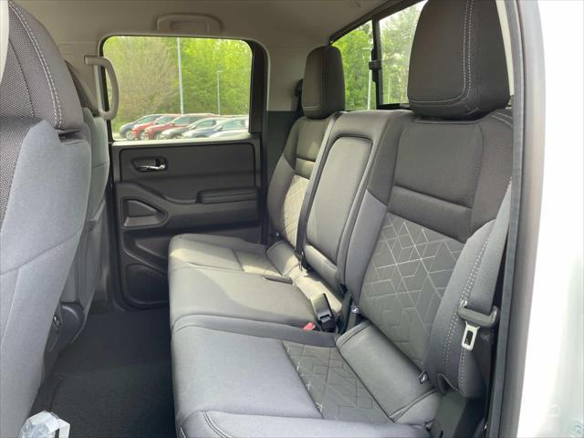 new 2025 Nissan Frontier car, priced at $36,052