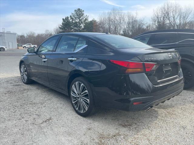 used 2024 Nissan Altima car, priced at $29,998