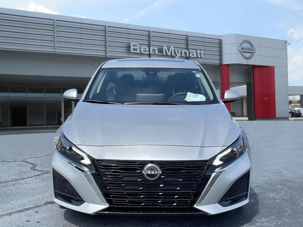 used 2024 Nissan Altima car, priced at $27,897