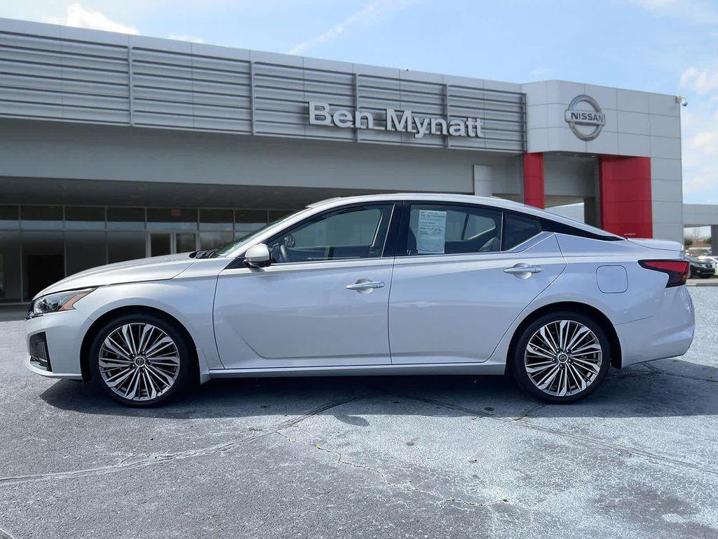used 2024 Nissan Altima car, priced at $27,897
