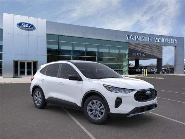 new 2025 Ford Escape car, priced at $30,399