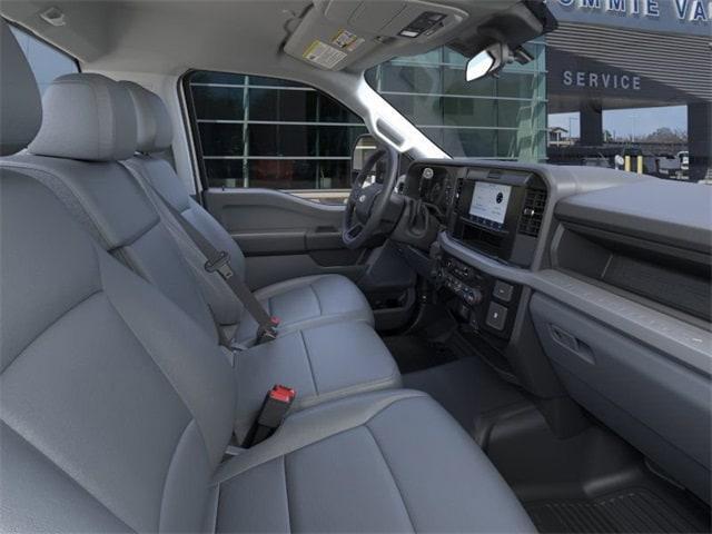new 2025 Ford F-250 car, priced at $46,215
