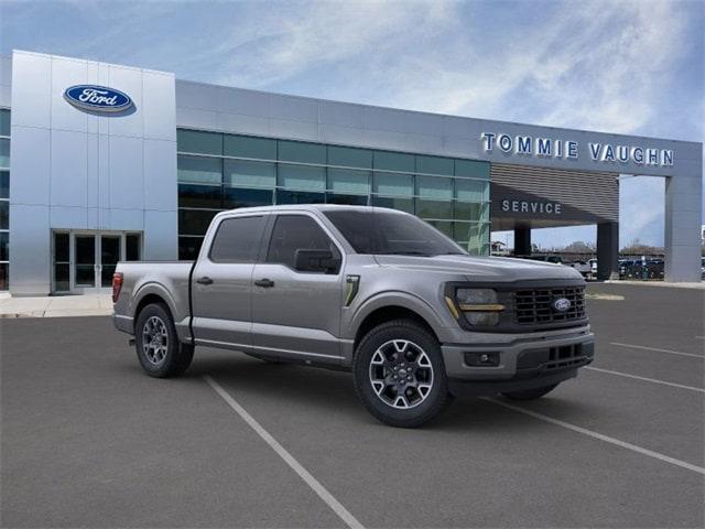 new 2024 Ford F-150 car, priced at $40,095