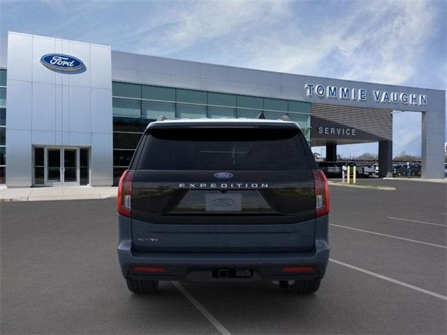 new 2025 Ford Expedition car, priced at $69,460