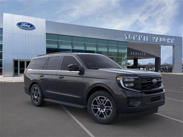 new 2025 Ford Expedition car, priced at $68,210
