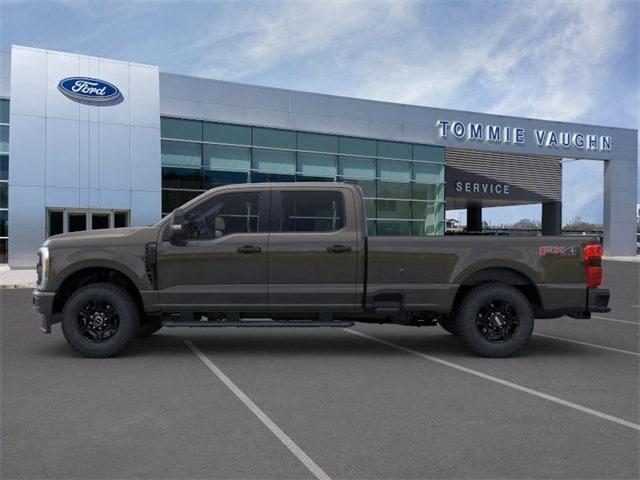 new 2024 Ford F-250 car, priced at $53,998