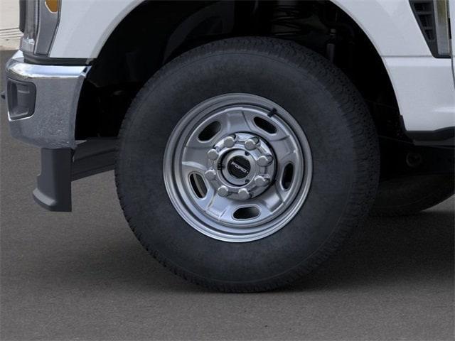 new 2024 Ford F-250 car, priced at $52,345