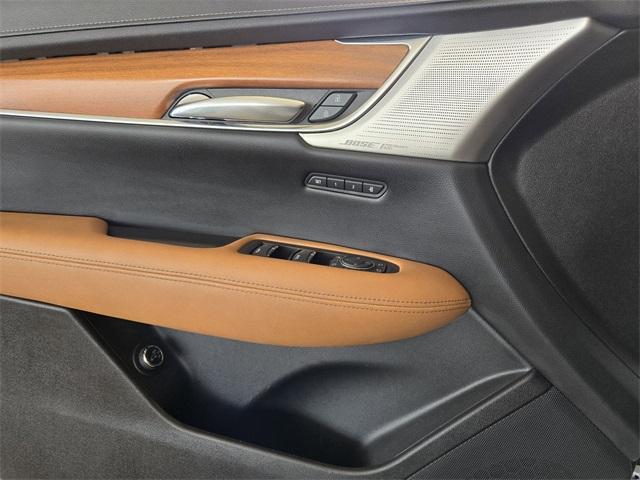 used 2021 Cadillac XT5 car, priced at $23,605