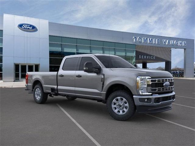 new 2024 Ford F-350 car, priced at $58,655