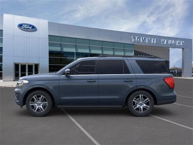 new 2024 Ford Expedition car, priced at $60,971