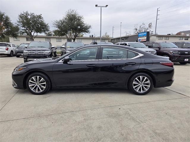 used 2020 Lexus ES 350 car, priced at $32,753